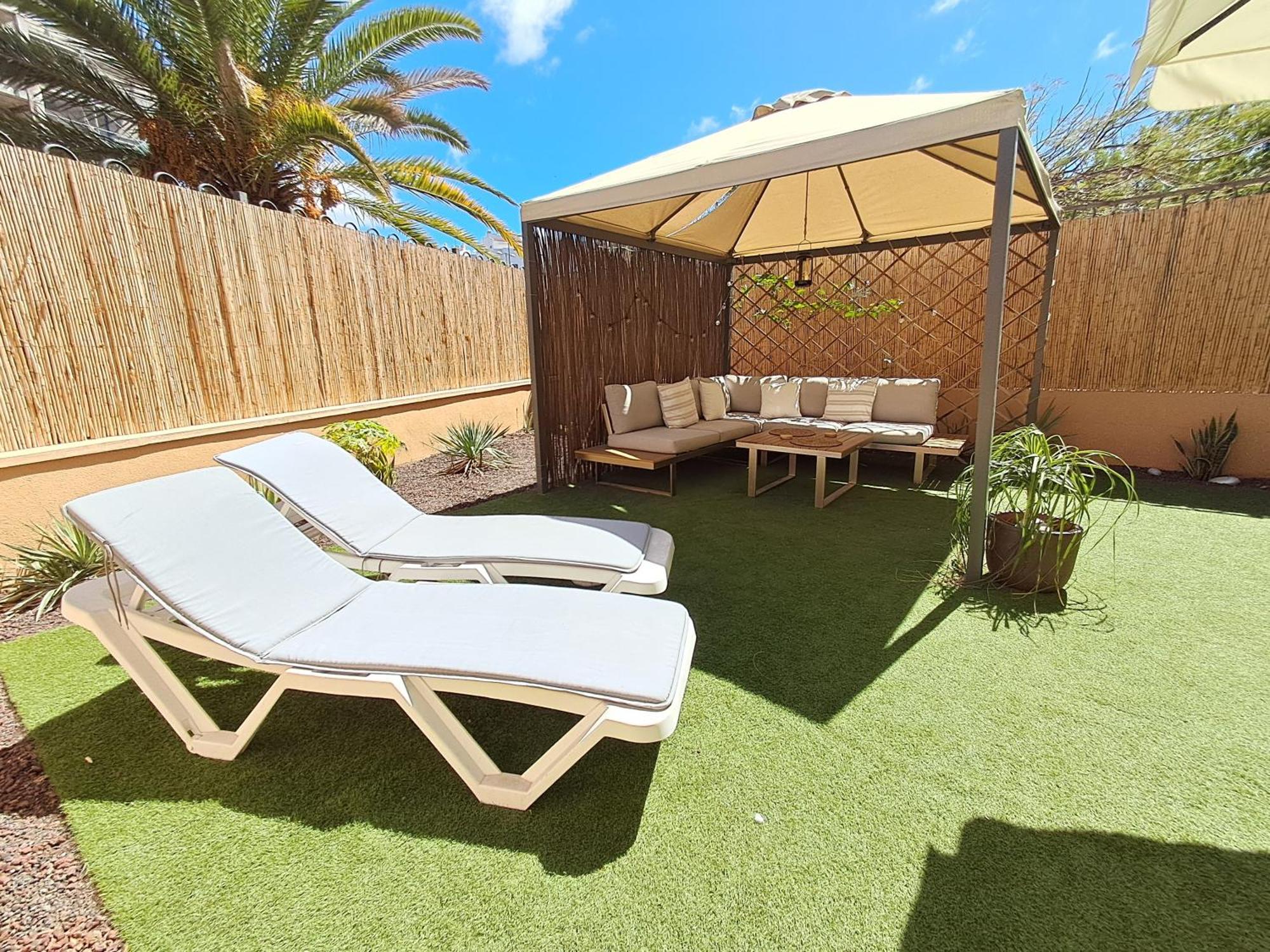 Spacious Apartment With Large Private Garden In Palm Mar מראה חיצוני תמונה